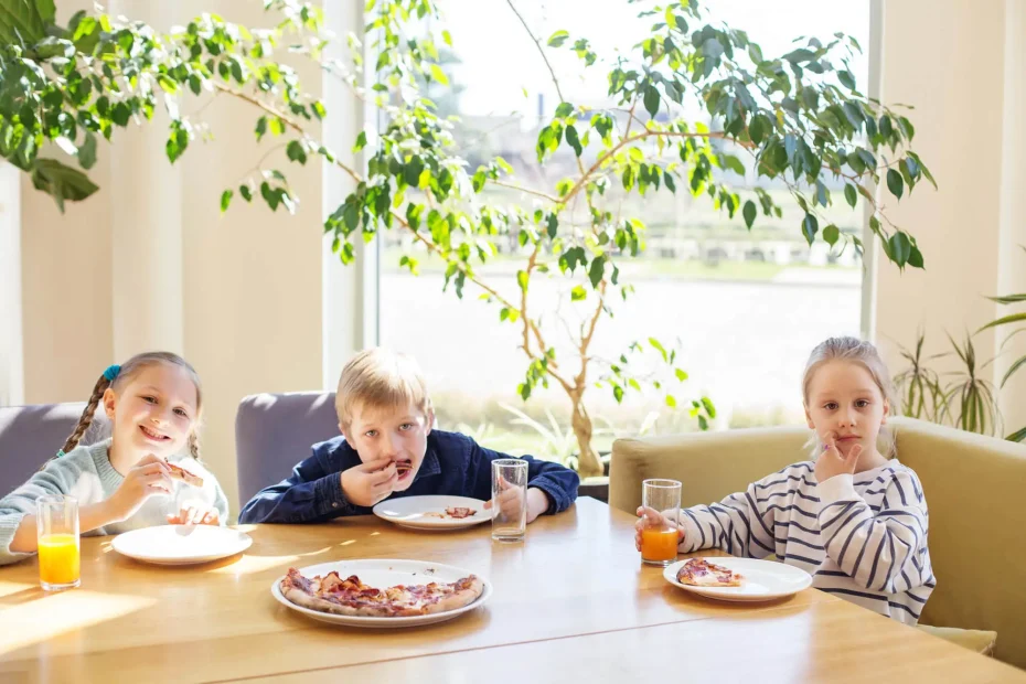 Pediatric Periodontist in Hawaii  Recommends 10 Foods